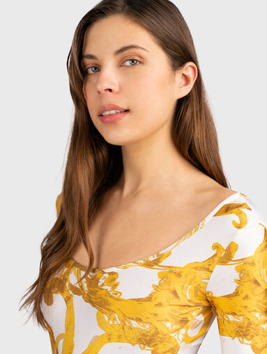 Bodysuit with cut-out back - 5