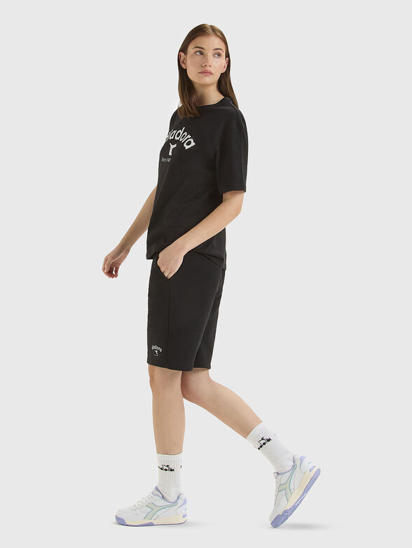 Unisex T-shirt with logo - 6