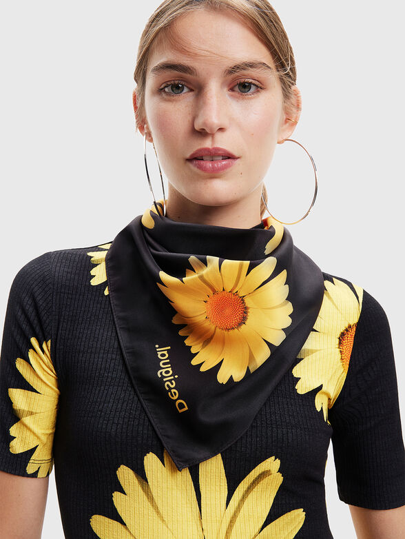 DAISIES-LACROIX scarf with floral motifs - 2