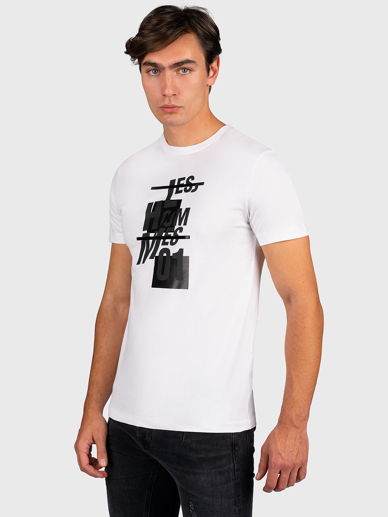 Les hommes t shirt outlet