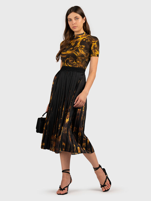 Pleated skirt with baroque print  - 4