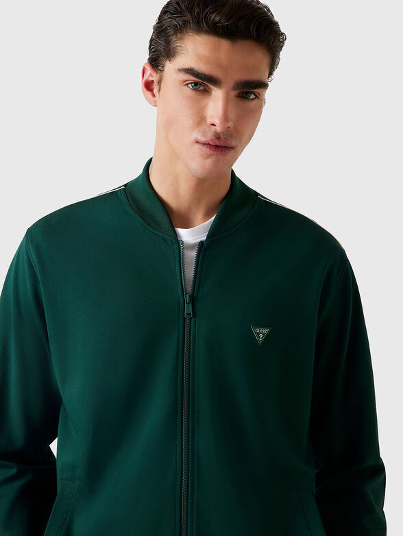 Sweatshirt with zipp and triangular logo - 4