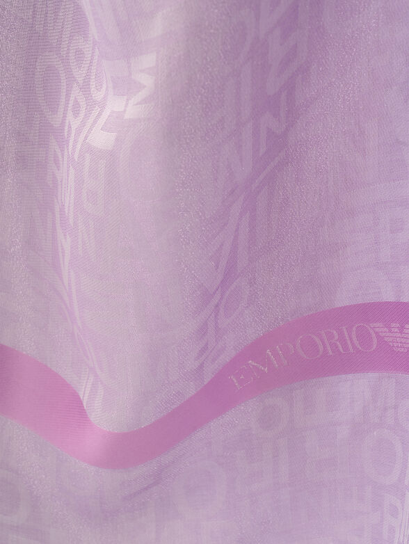 Long scarf with accent print - 3