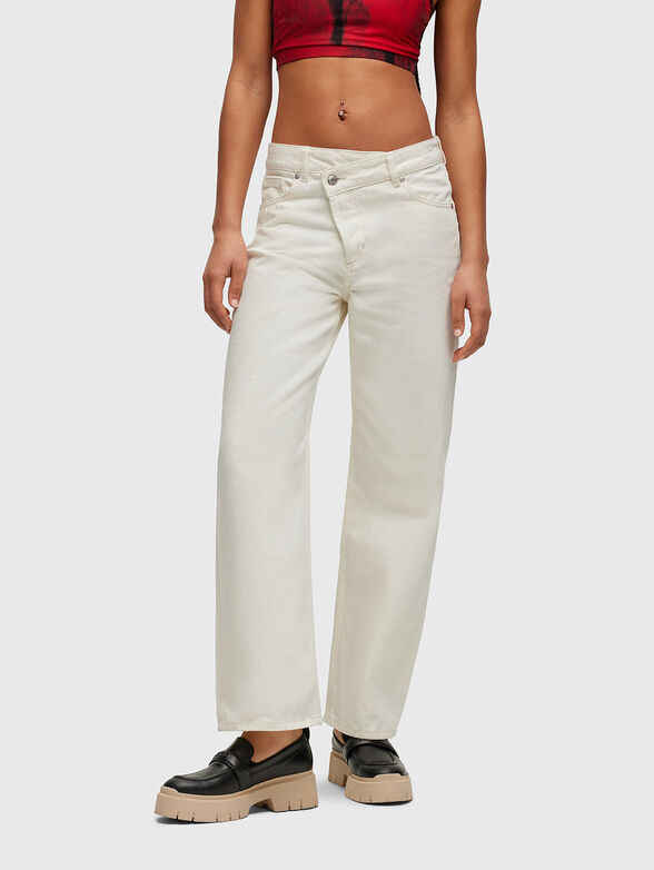 High-waisted jean - 1