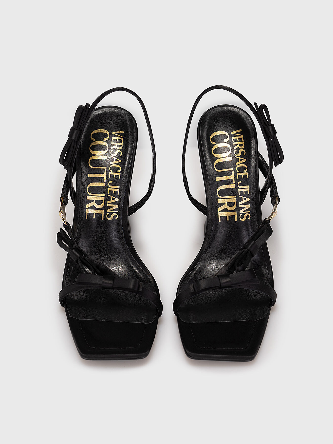 サンダル・ミュール VERSACE JEANS SS25 (78VA3SQ1 71352R53) s-l400.jpg