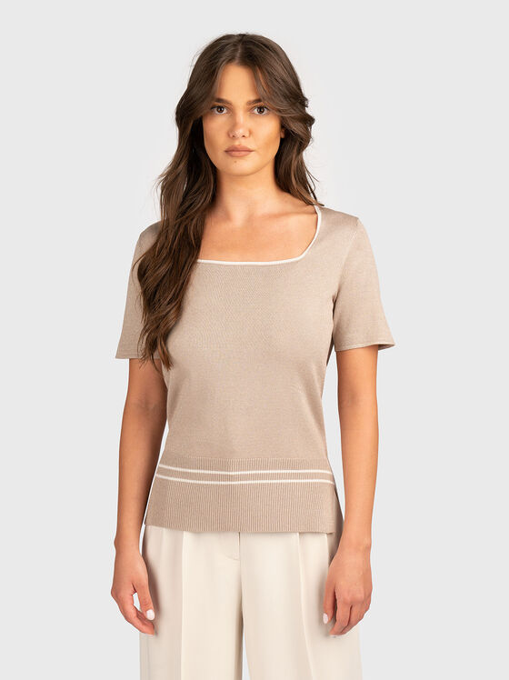 Blouse with side slits - 1