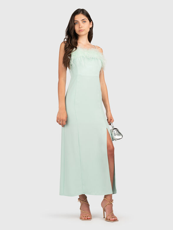 Maxi dress with slit and feathers - 1