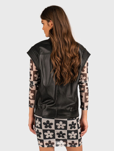 Leather vest - 3
