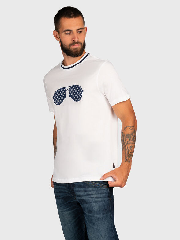 T-shirt with contrast print - 1