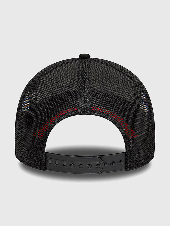 Hat with contrast visor - 2