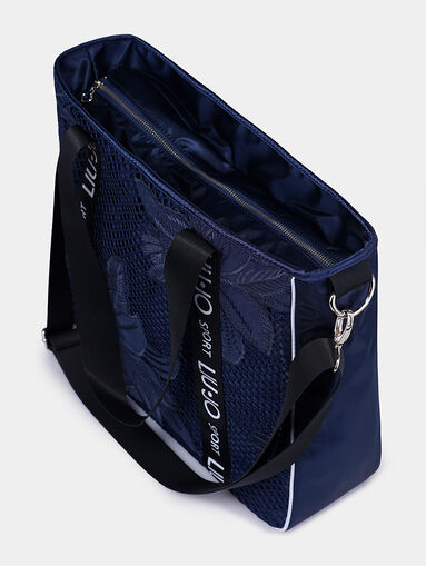 Blue shoulder bag with embroidered details - 5