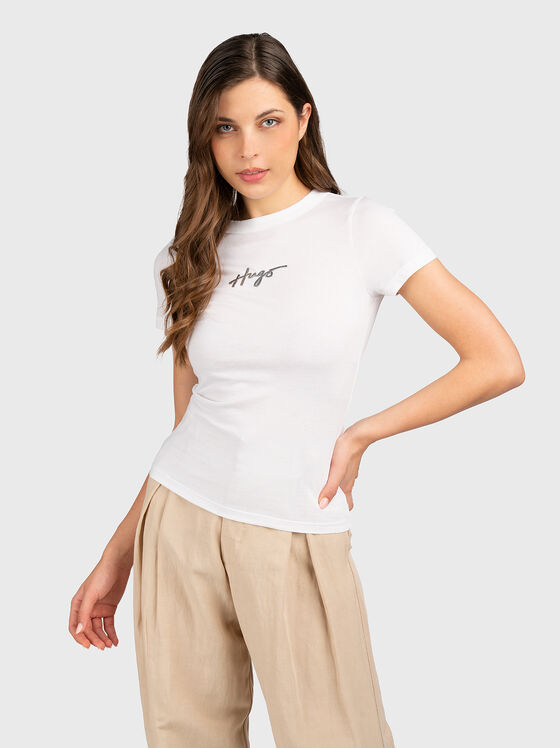 Бяла тениска от памук с лого детайл - 1