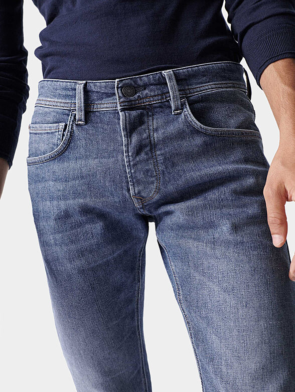 Skinny jeans with washed effect - 3