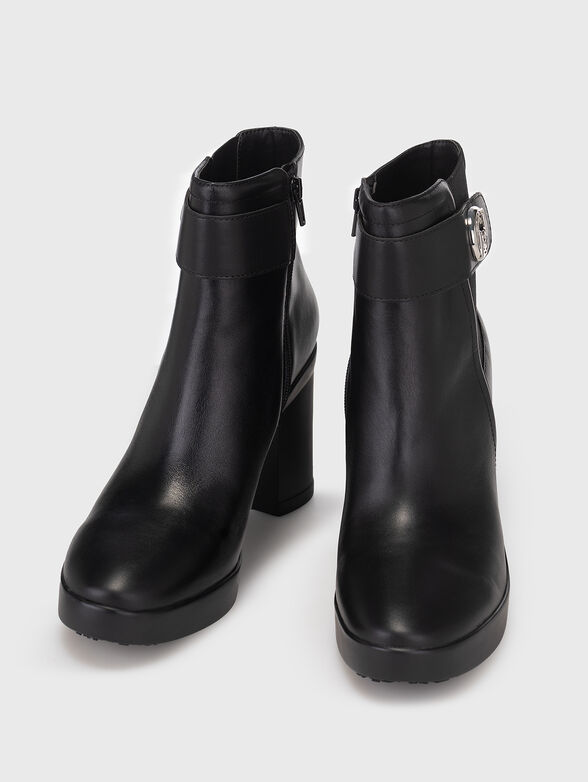 NOW 35 boots in black - 6