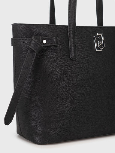 Shopper bag with logo accent - 3