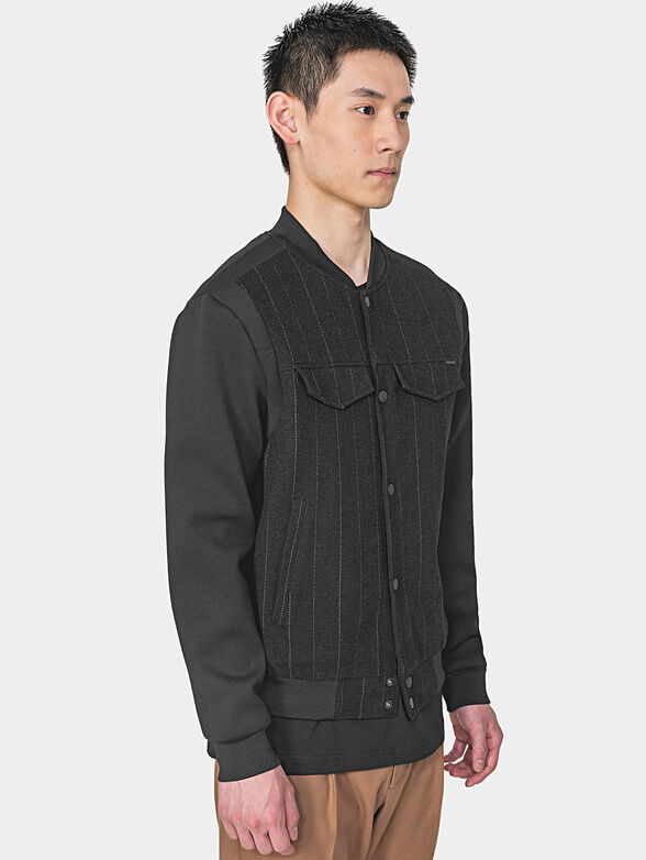 Bomber jacket with contrasting details - 3