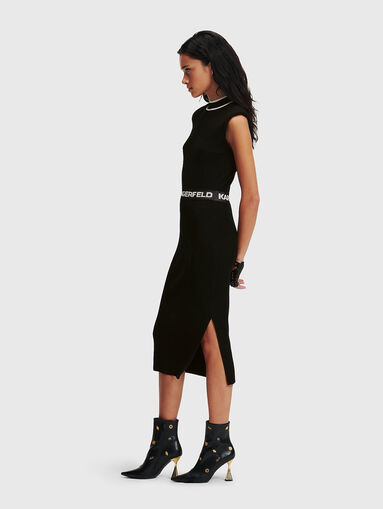 Black slim dress with cut out detail on the back - 4