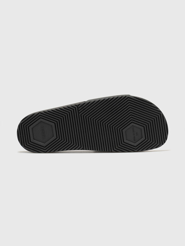 Beach slippers - 5