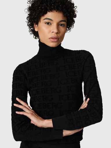 Black turtleneck with logo motifs - 5