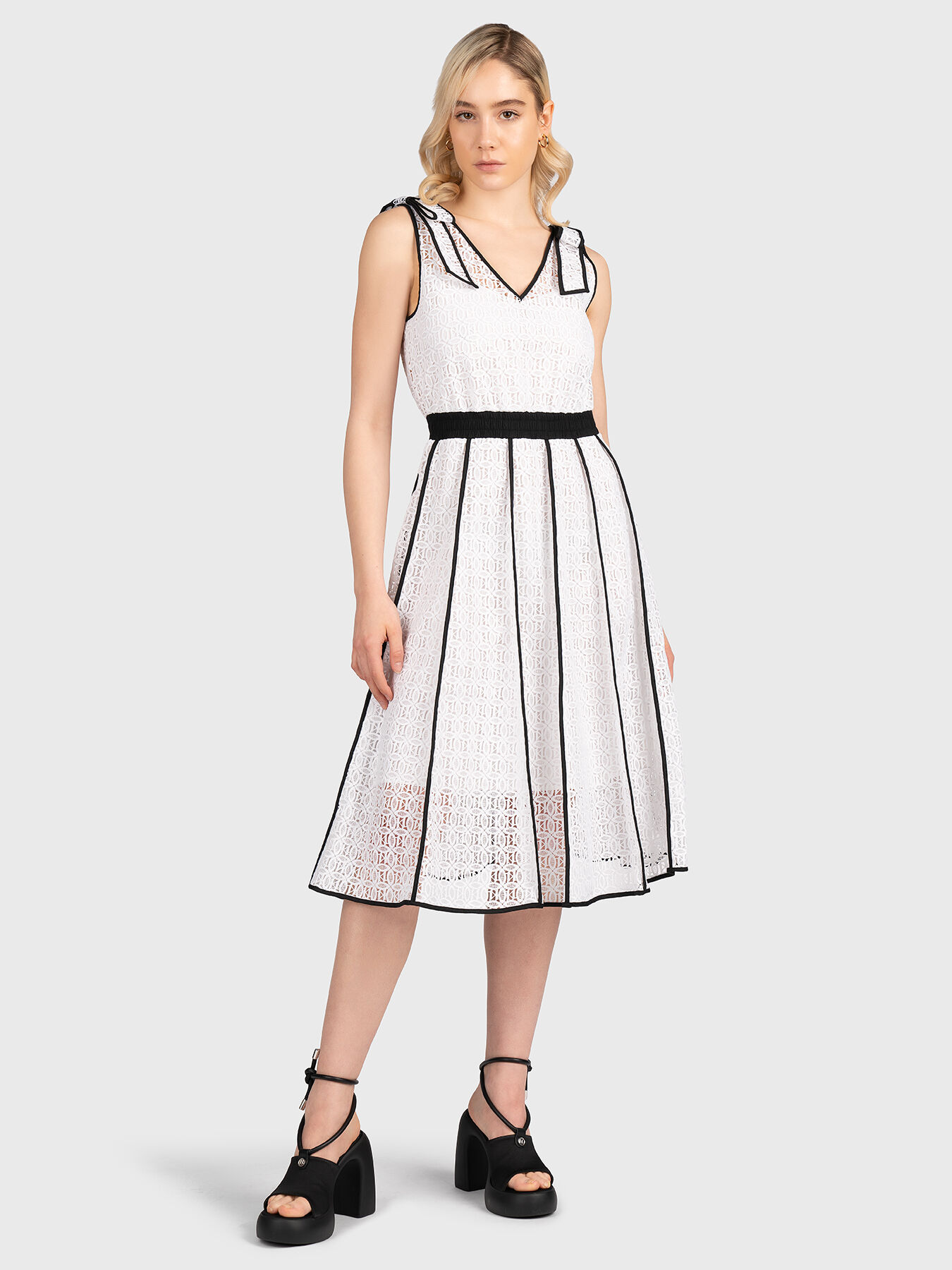 KL lace dress with embroidery brand Karl Lagerfeld Globalbrandsstore en