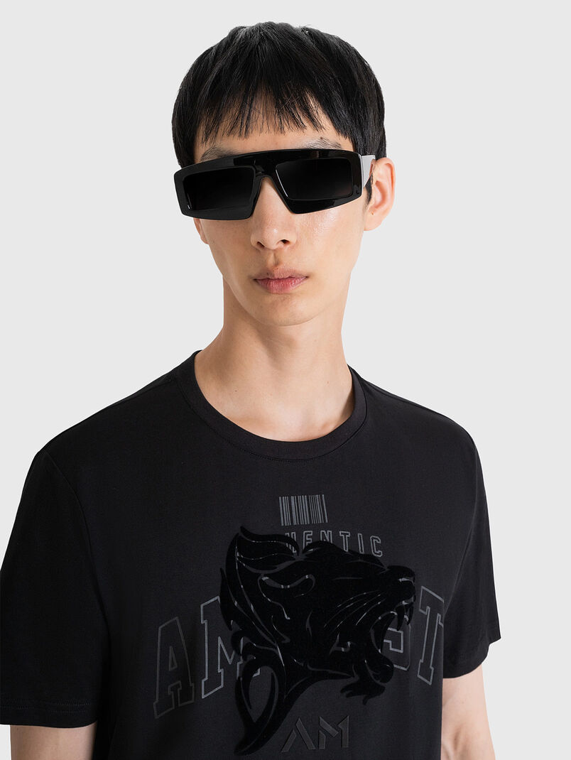 T-shirt with oval neckline and print - 3