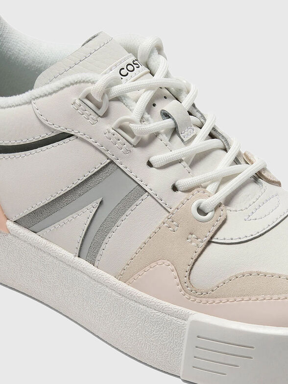 Sneakers with contrast logo detail - 6
