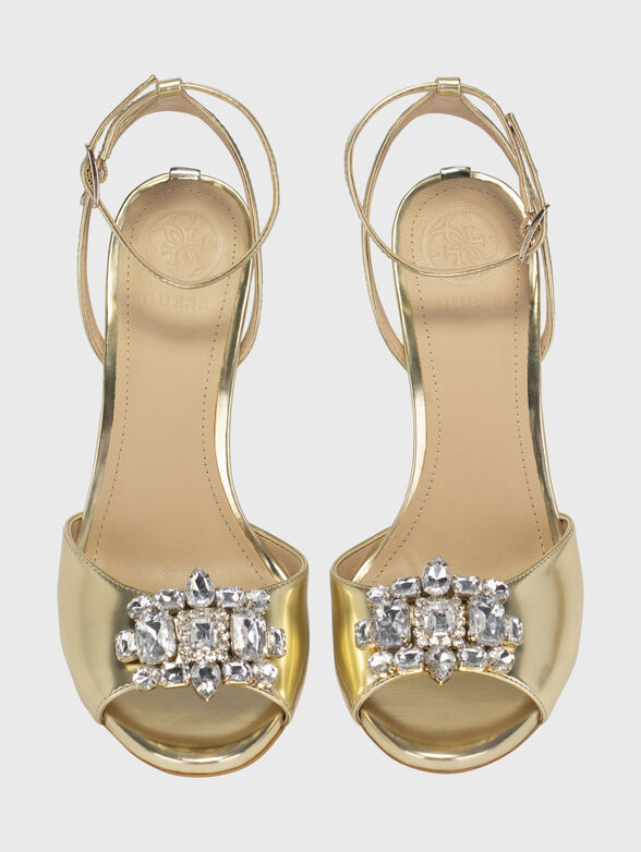 Heeled sandals in gold color  - 6