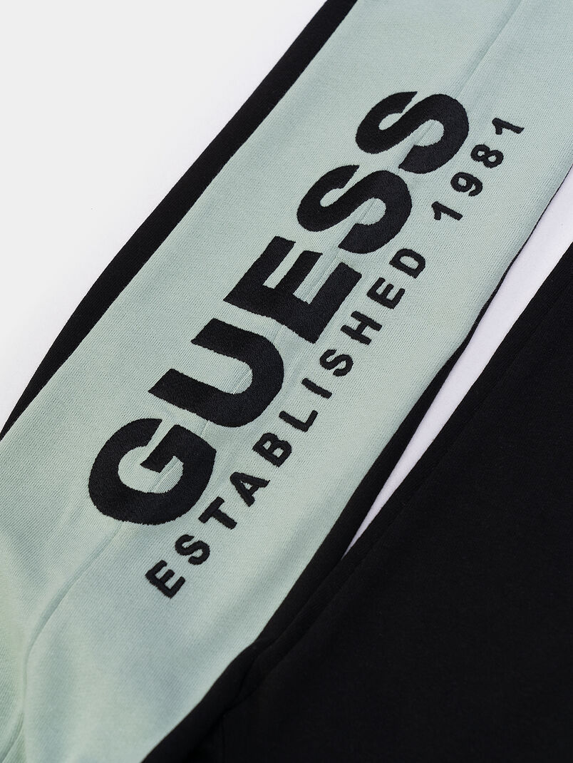 Sports pants with logo accent - 3