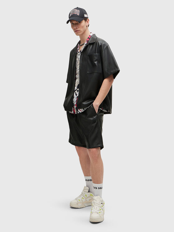EGEENO oversized shirt in eco leather with perforations - 2