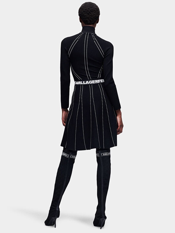 Knit dress with branded waist - 2
