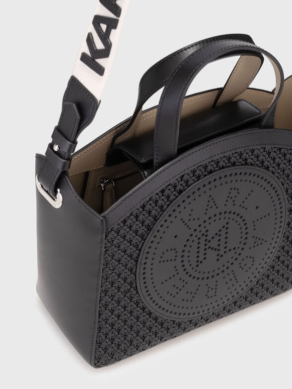 Small leather bag with perforations - 5