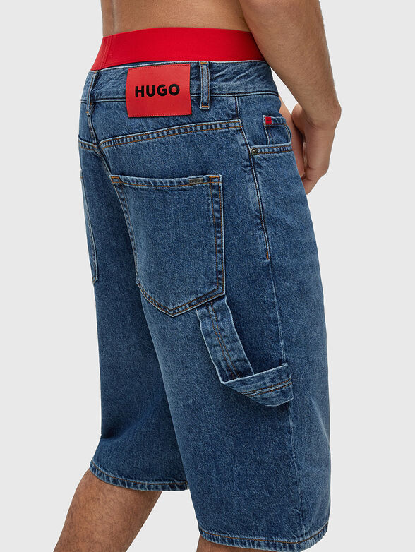 Denim shorts with logo accent - 3