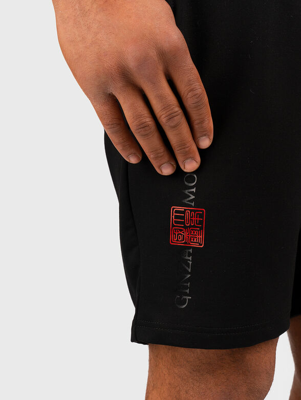 GMSH019 black shorts with accent print  - 4