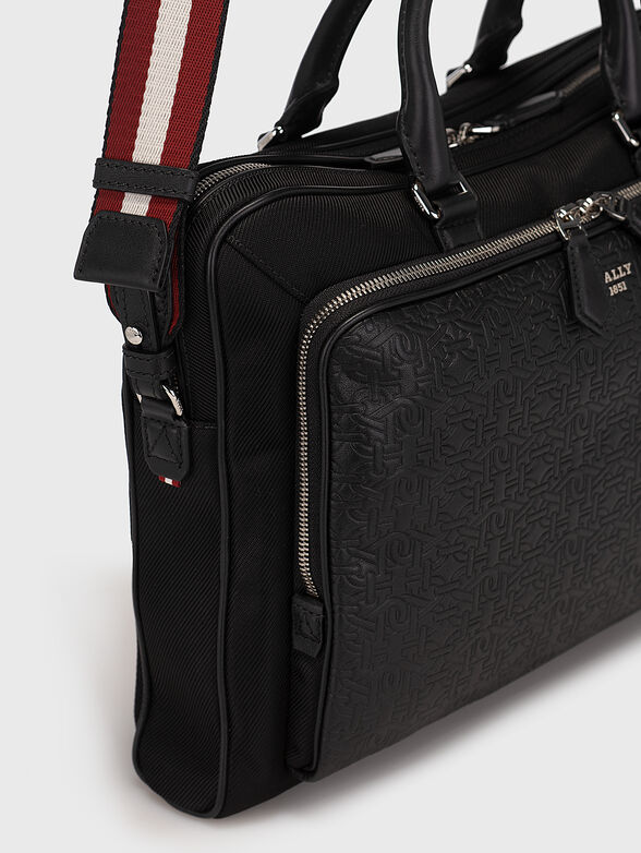 CAHRL black bag with monogram logo accent - 6