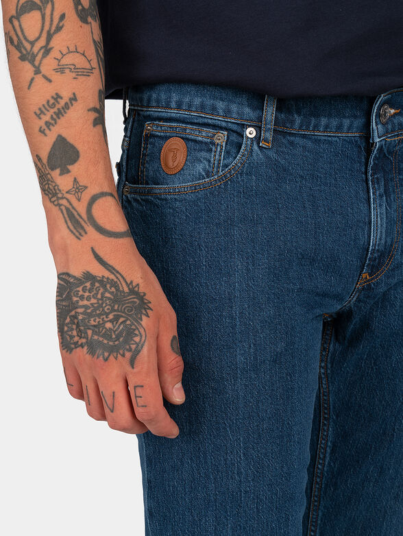 370 CLOSE blue jeans - 2