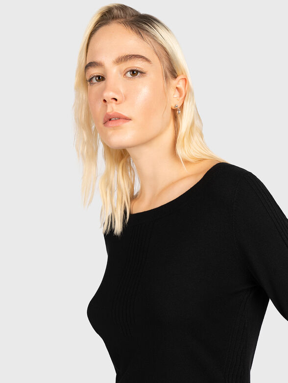 Black boat neck sweater - 4