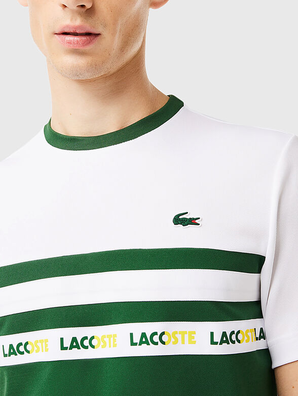 T-shirt with oval neckline - 4