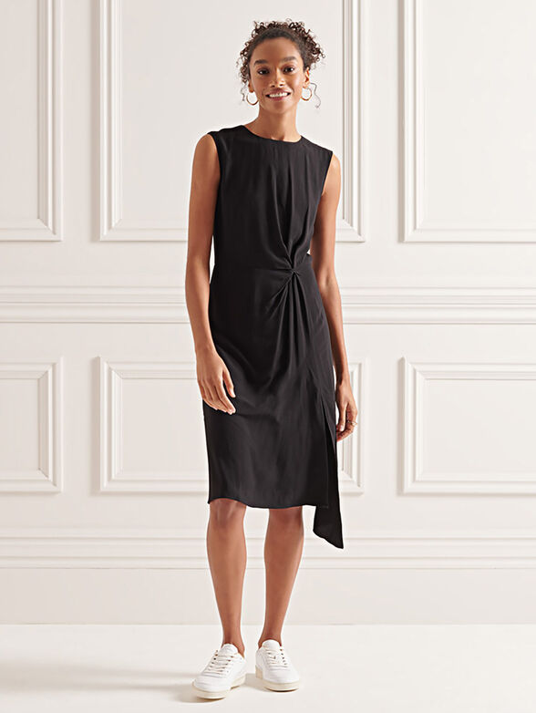 Black dress with frilled detail - 2