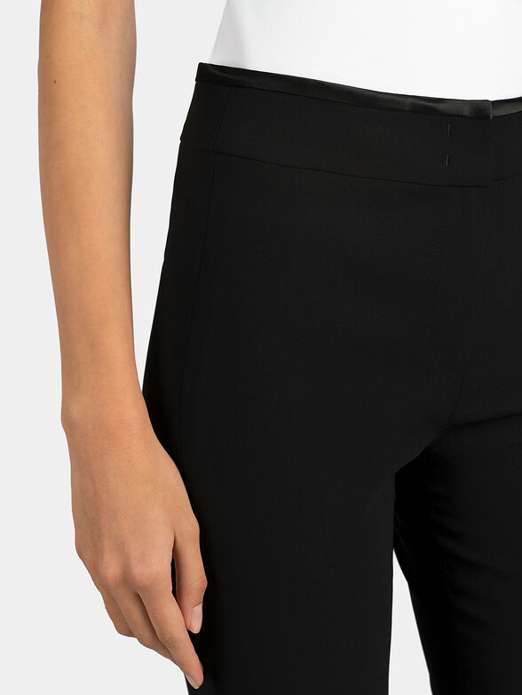 Cigarette cut trousers in black color - 3