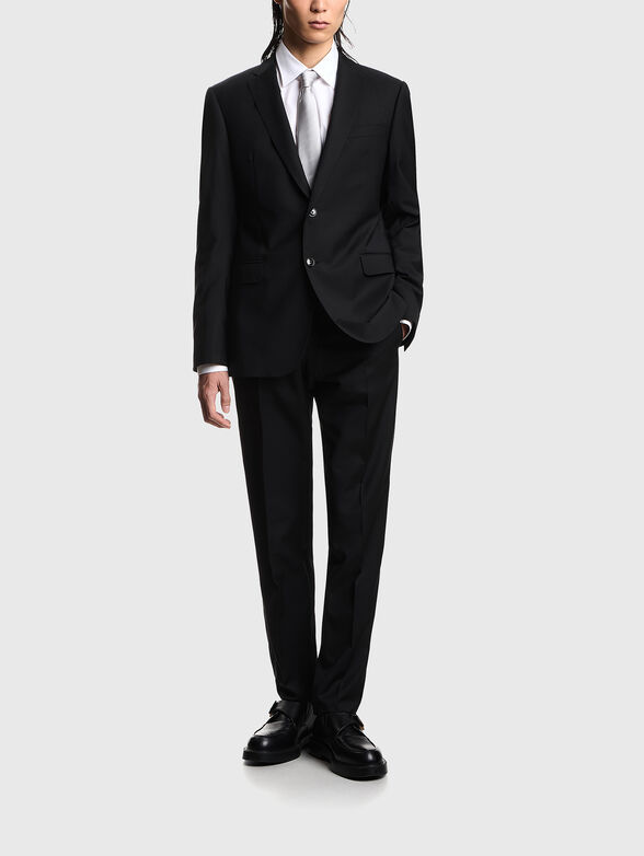 Black suit - 1
