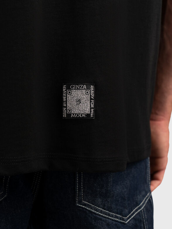 Oversized T-shirt with contrast print - 4