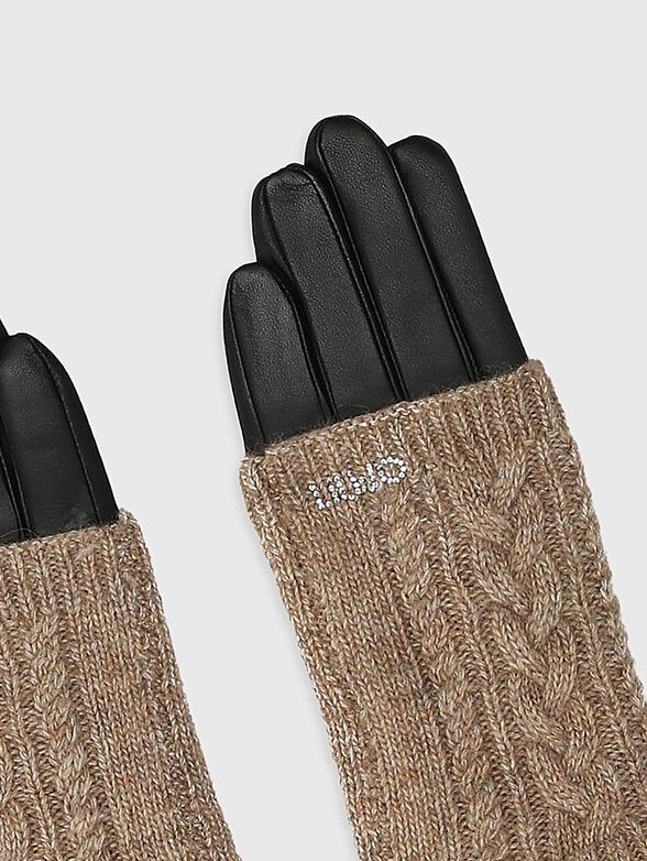 Leather gloves with knitted accent - 2