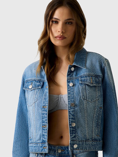 Denim jacket with crystal appliqu&eacute;s - 3