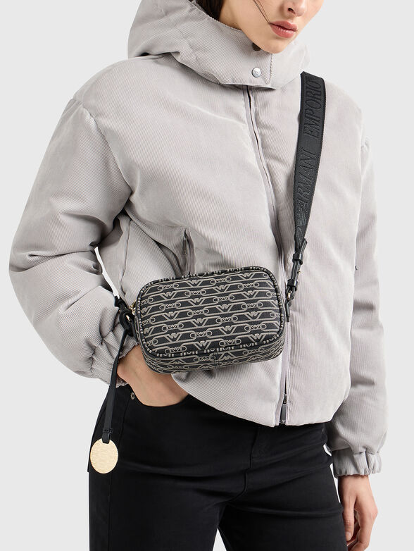 Crossbody bag with monogram print - 2