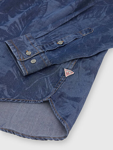 Denim shirt with print - 5