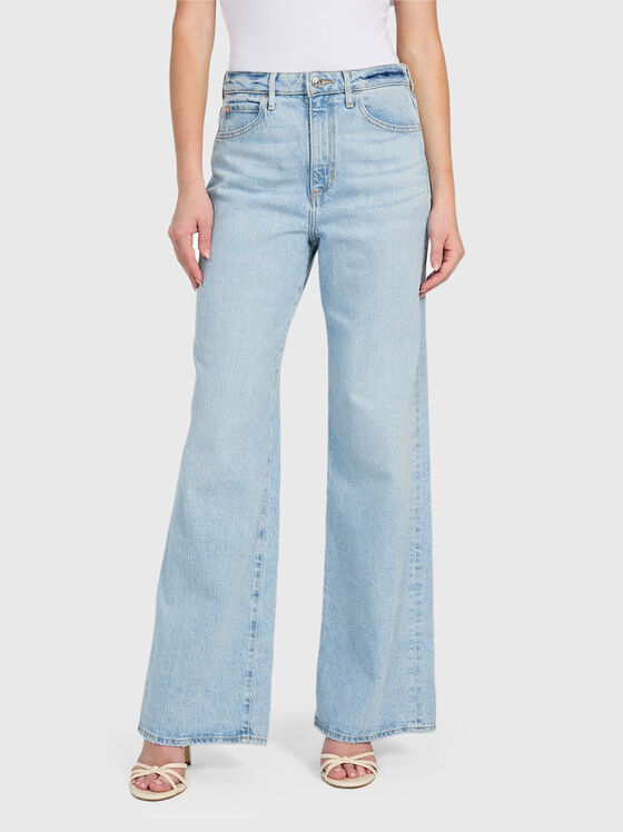 Светлосини дънки с широки крачоли - 1