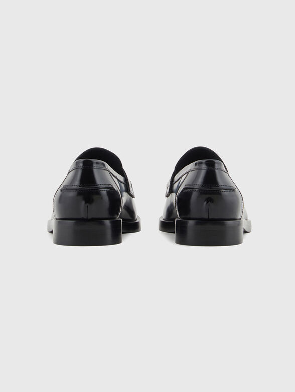 Leather loafers with logo detail - 3