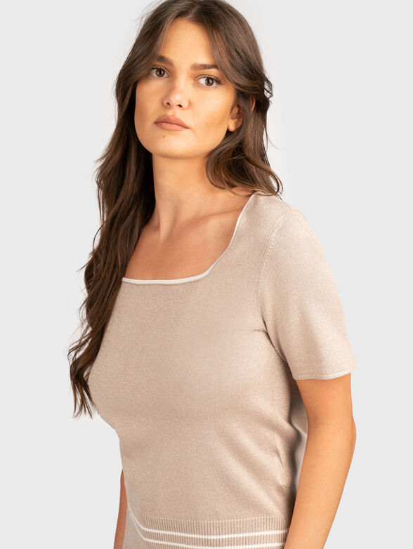 Blouse with side slits - 3