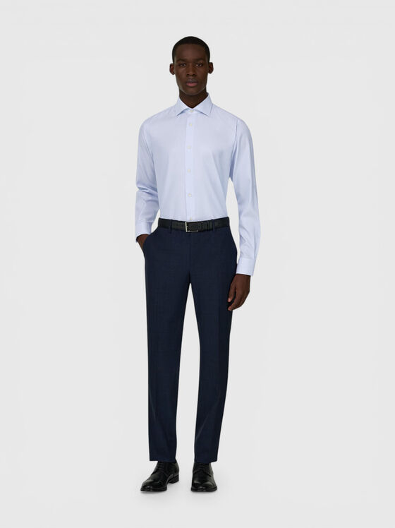 Памучна риза в светлосин цвят - 1