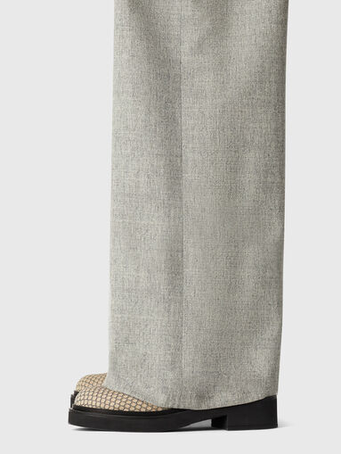 Trousers with high waist and wide legs - 3